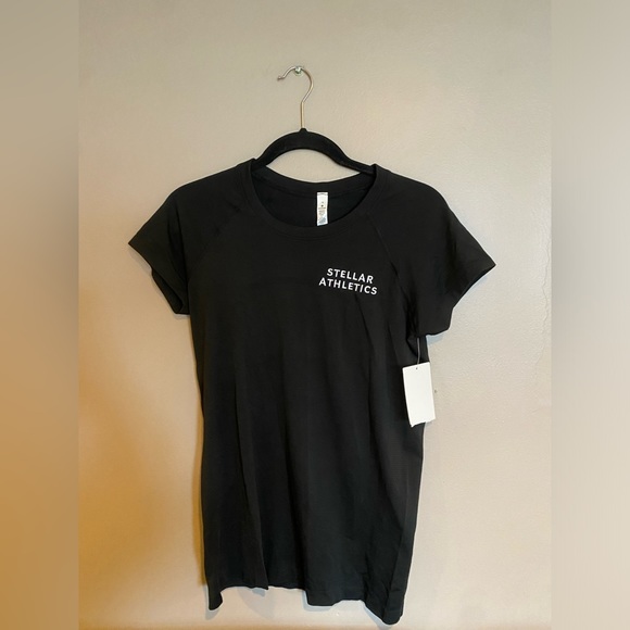 Lululemon Swiftly Tech Short Sleeve Shirt 2.0 - Picture 3 of 10